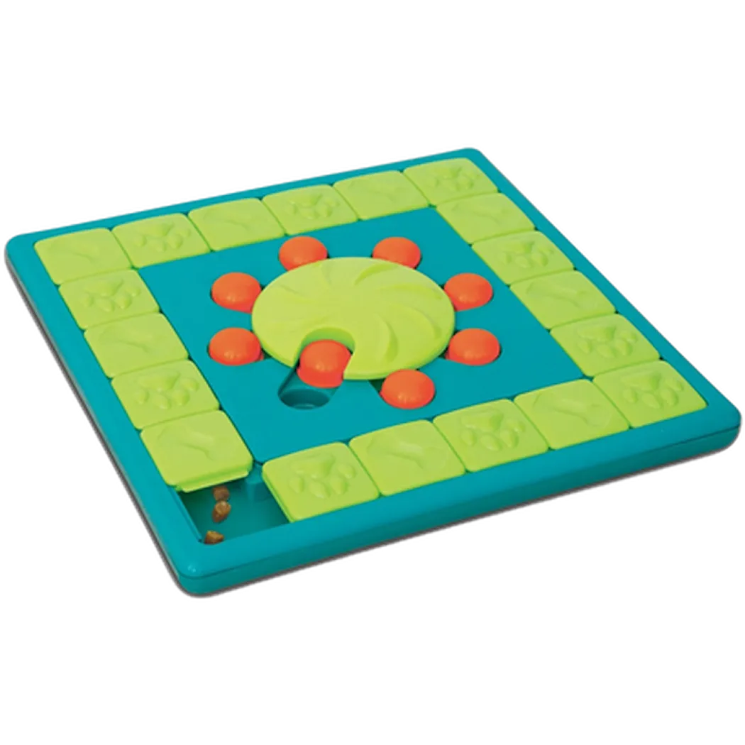 Dog MultiPuzzle, Level 4 (Expert) Green 37,7 x 37,7 x 4,7 cm
