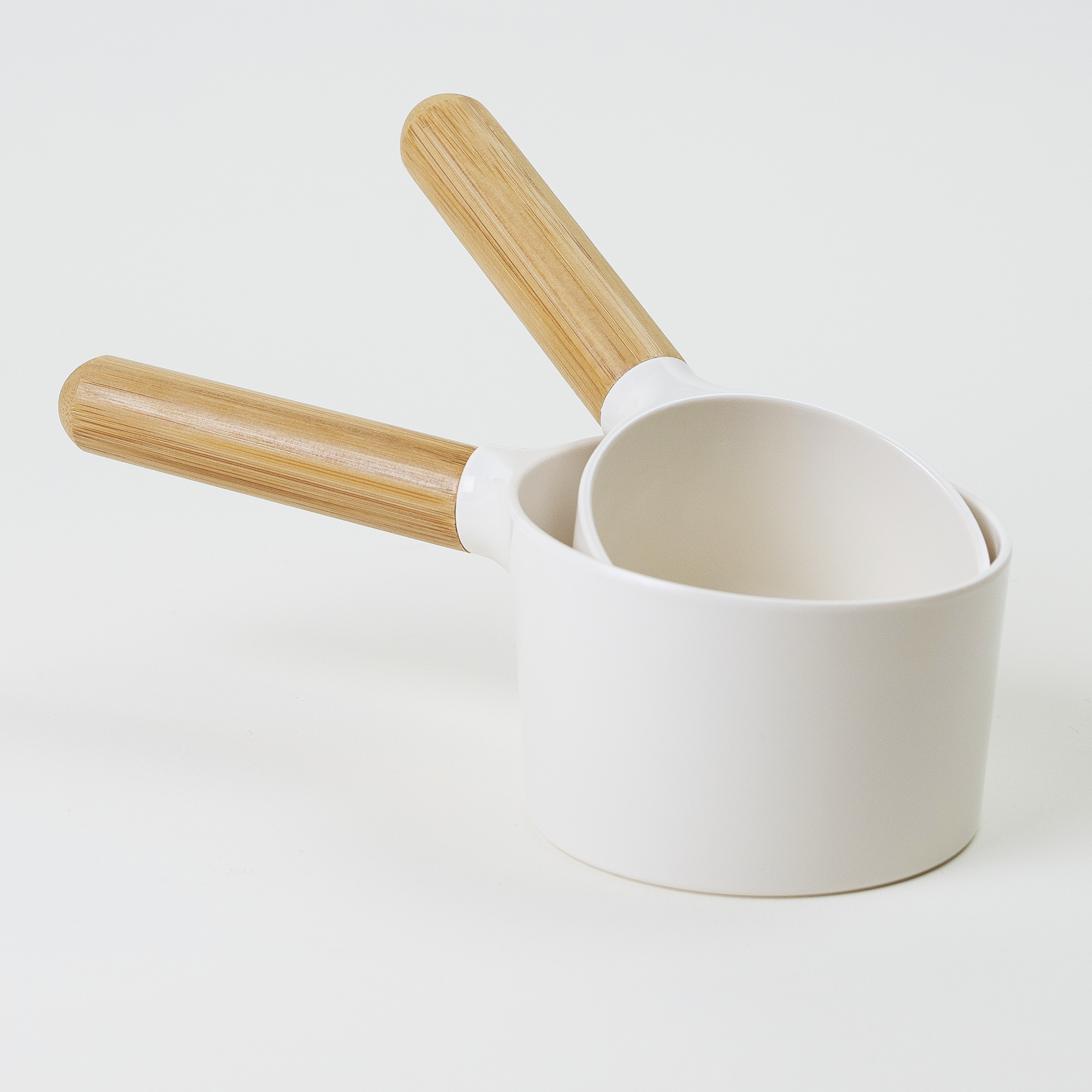 Scoop Bamboo Off White Stilig skopa med ett lyxig 