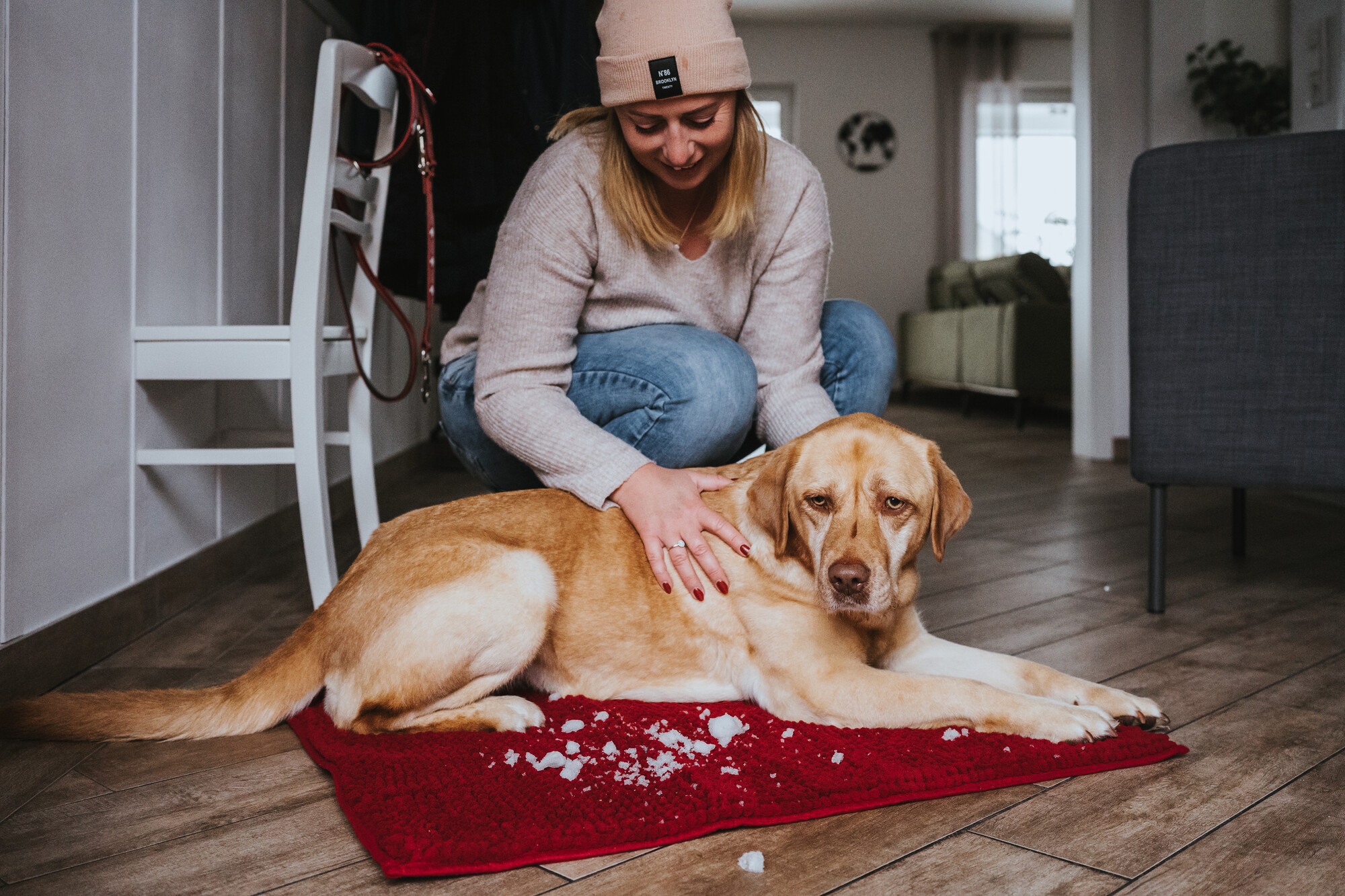 Hunter Mat mud flap Waterloo red miljöbild.JPG